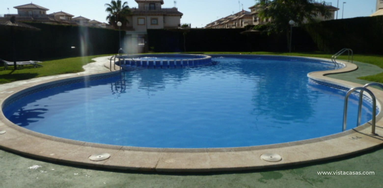 2 bedroom Apartment for sale in La Zenia - € 165,000 (Ref: 9788773)
