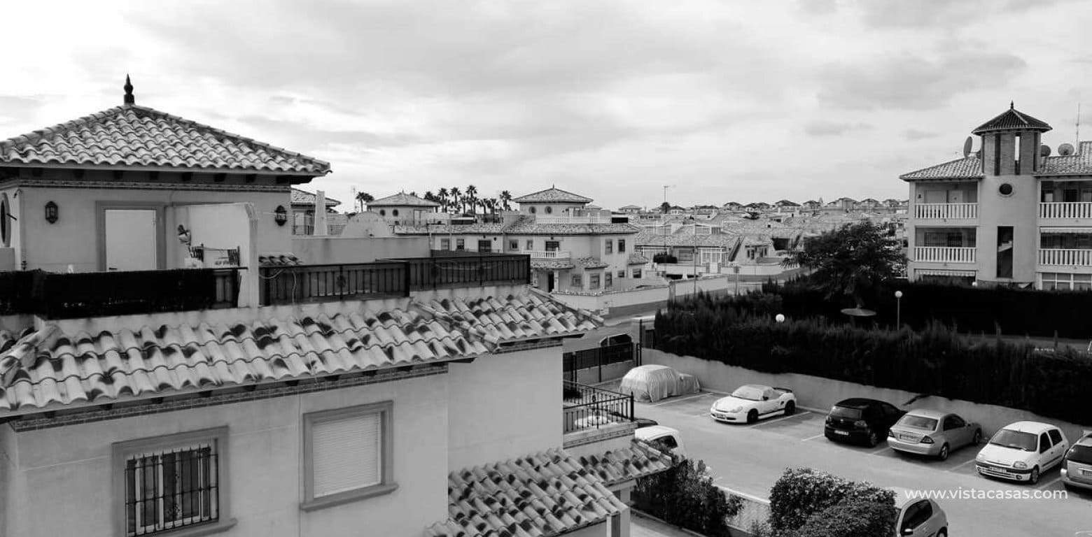 2 bedroom Apartment for sale in La Zenia - € 165,000 (Ref: 9788773)