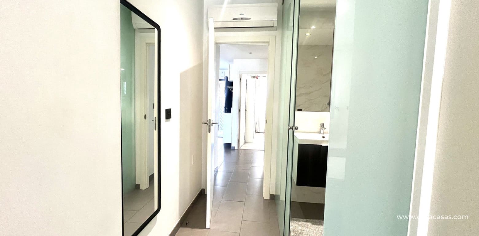 2 bedroom Apartment for sale in La Zenia - € 275,000 (Ref: 9788776)