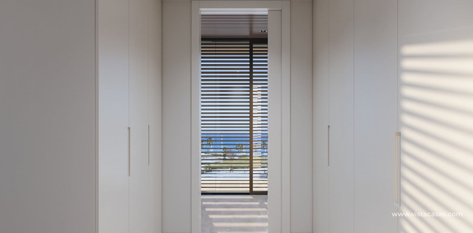 Chalet de 5 habitaciones en La Zenia en venta - 3.500.000 € (Ref: 9793154)