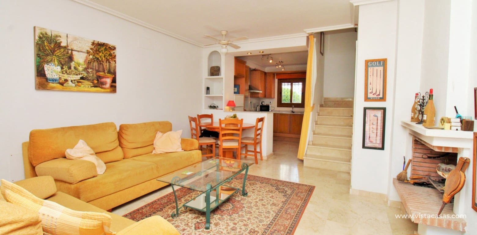 2 soveværelse Byhus til salg i Villamartin med swimmingpool - € 224.950 (Ref: 9793329)