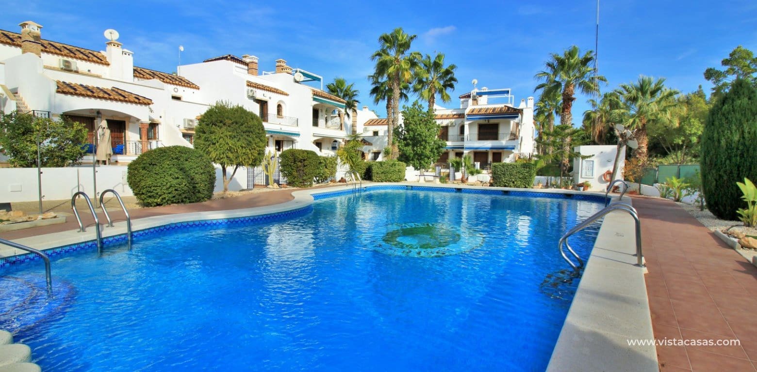 2 soveværelse Byhus til salg i Villamartin med swimmingpool - € 224.950 (Ref: 9793329)