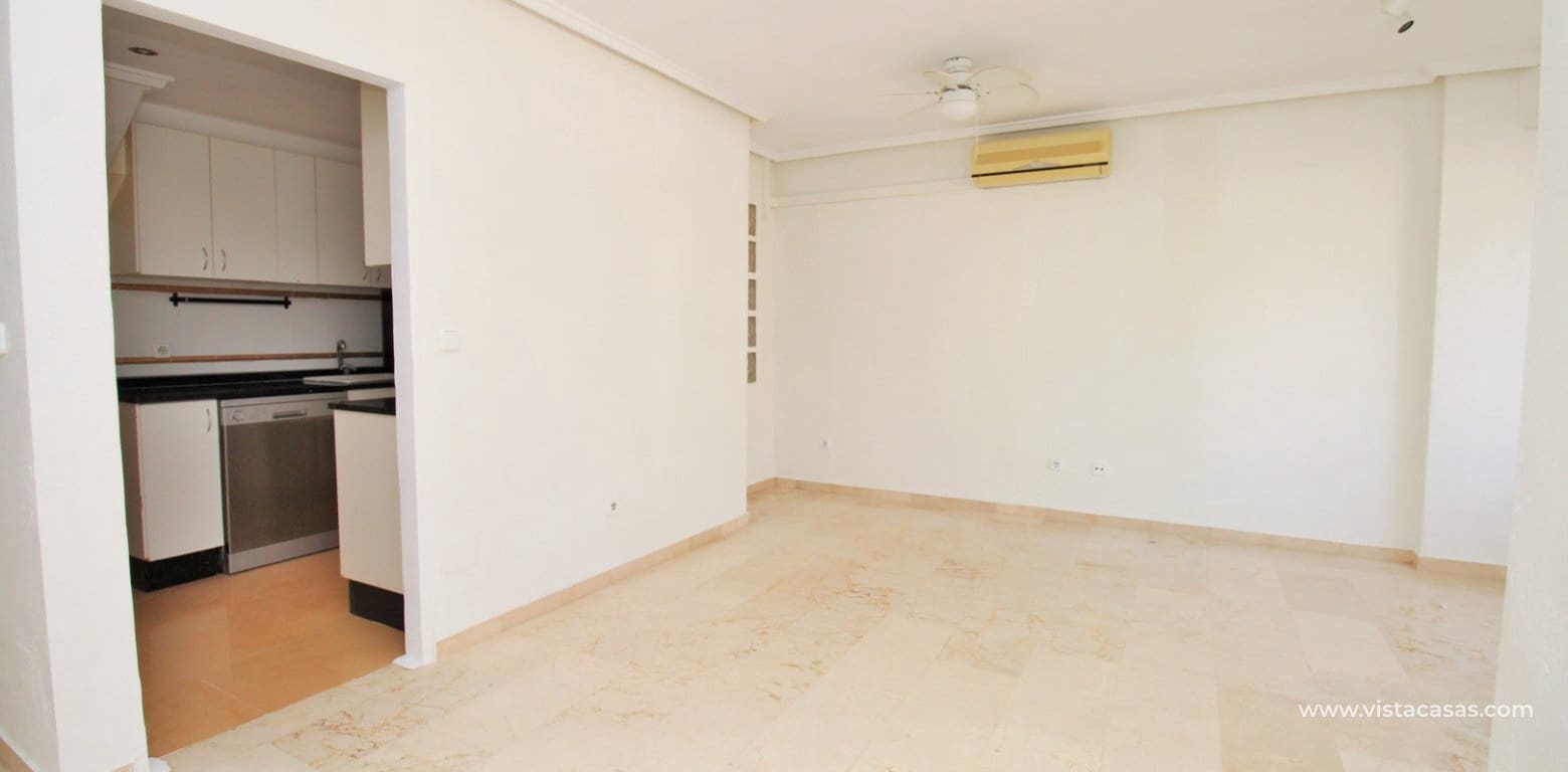 3 soveværelse Byhus til salg i Villamartin med swimmingpool - € 229.000 (Ref: 9793618)