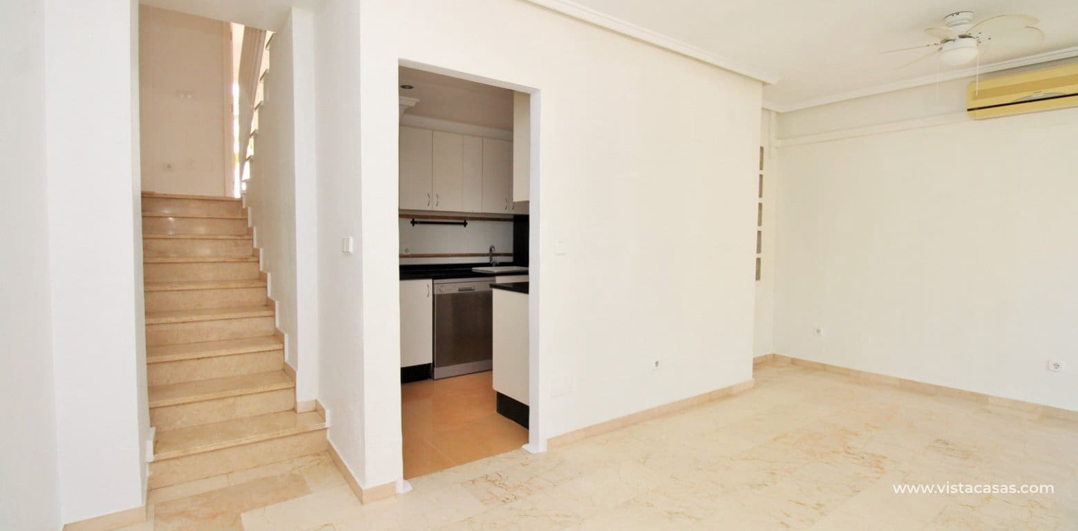 3 soveværelse Byhus til salg i Villamartin med swimmingpool - € 229.000 (Ref: 9793618)