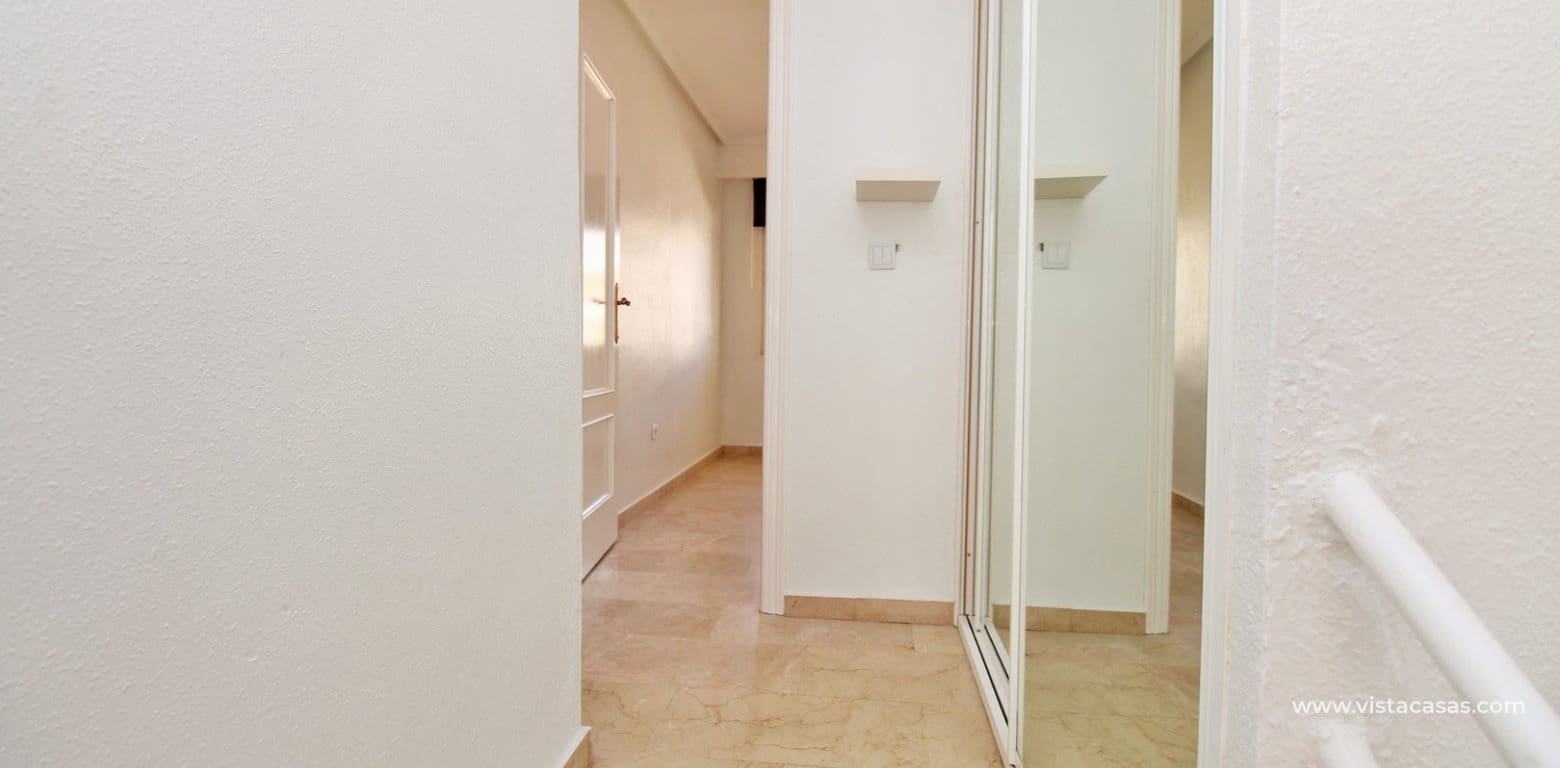 3 soveværelse Byhus til salg i Villamartin med swimmingpool - € 229.000 (Ref: 9793618)