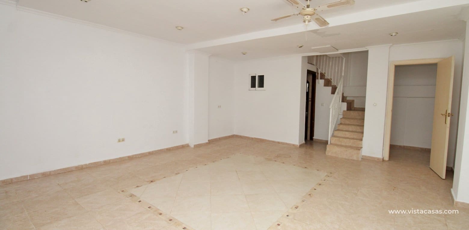 3 soveværelse Byhus til salg i Villamartin med swimmingpool - € 229.000 (Ref: 9793618)