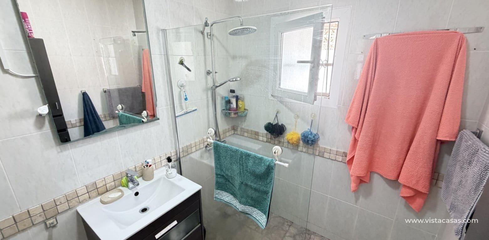 2 soveværelse Bungalow til salg i Villamartin - € 219.995 (Ref: 9795060)