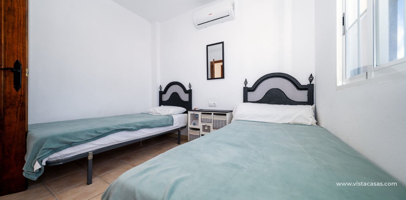 3 quarto Moradia para venda em Playa Flamenca - 269 950 € (Ref: 9795061)