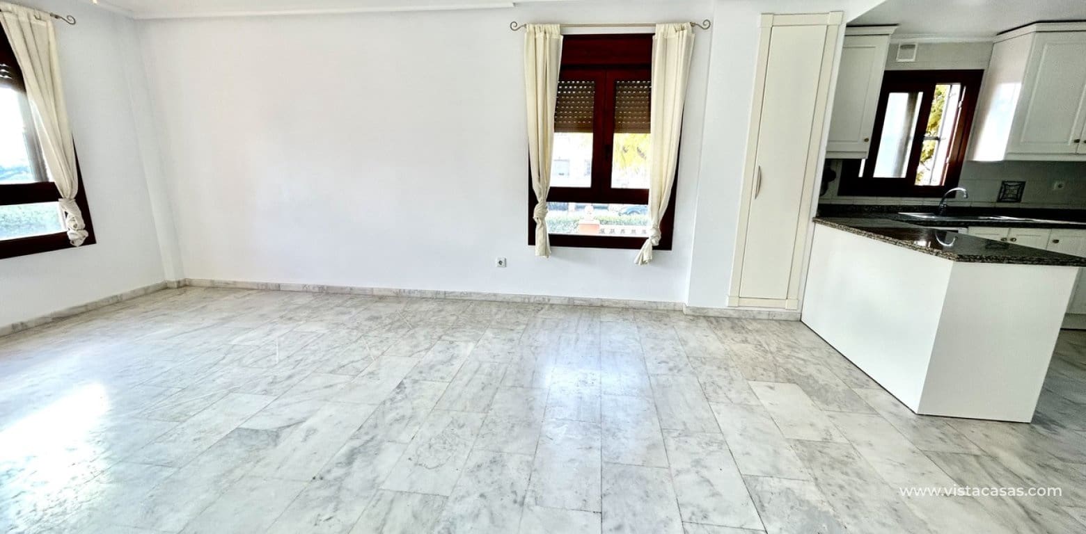 2 slaapkamer Appartement te koop in Villamartin - € 165.000 (Ref: 9795063)