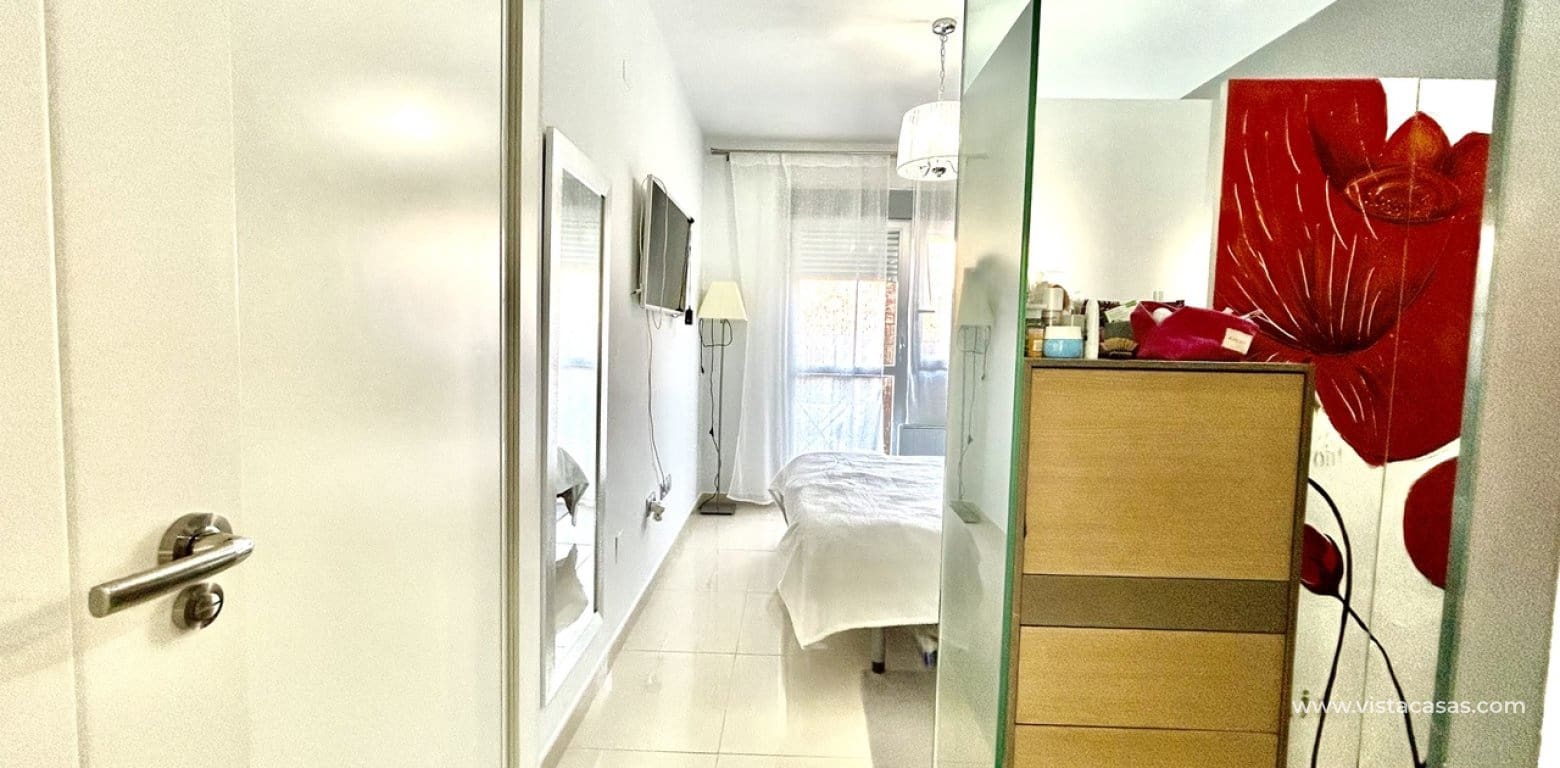 2 bedroom Apartment for sale in Orihuela Costa - € 240,000 (Ref: 9795064)