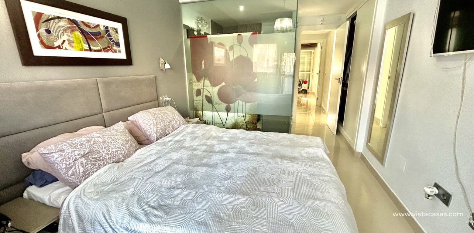 2 bedroom Apartment for sale in Orihuela Costa - € 240,000 (Ref: 9795064)