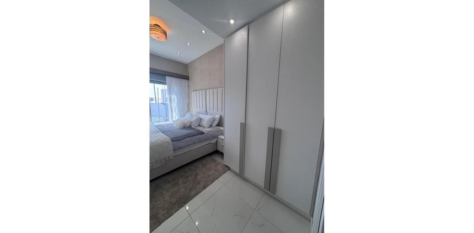 5 soverom Villa til salgs i Villamartin - € 699 000 (Ref: 9800799)