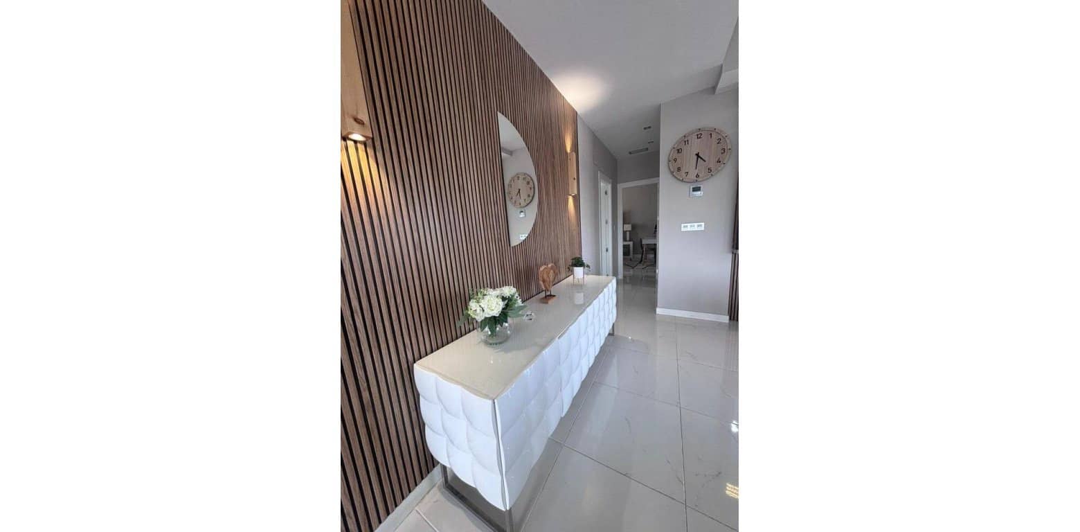 5 soverom Villa til salgs i Villamartin - € 699 000 (Ref: 9800799)