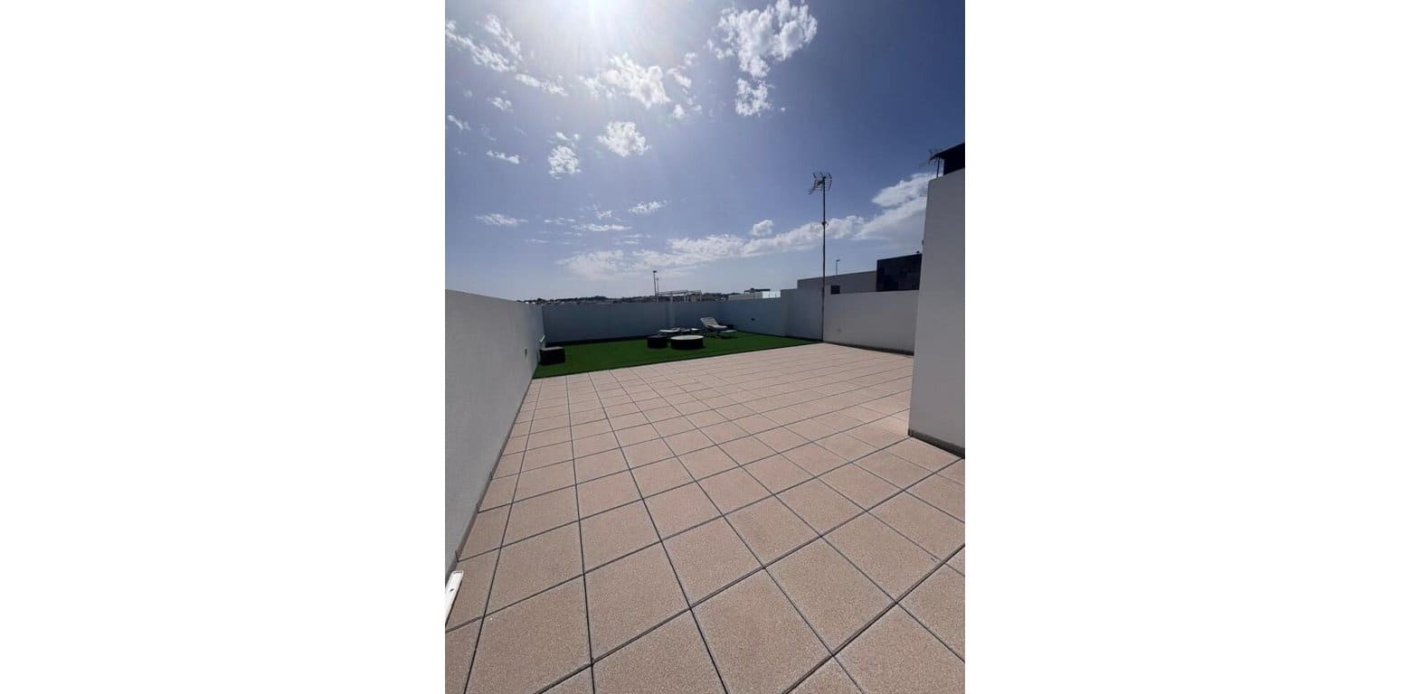 5 soverom Villa til salgs i Villamartin - € 699 000 (Ref: 9800799)