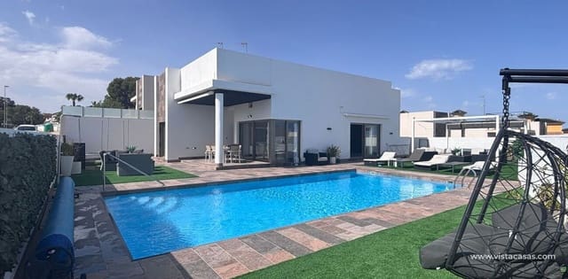 5 soverom Villa til salgs i Villamartin, Orihuela - € 699 000 (Ref: 9800799)