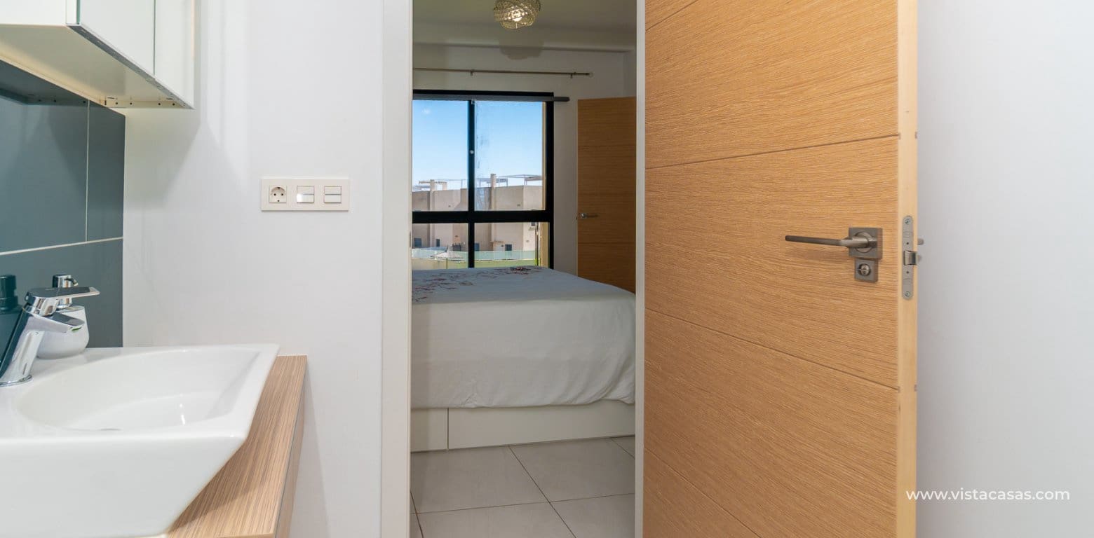 2 makuuhuone Huoneisto myytävänä paikassa La Zenia - 249 900 € (Ref: 9800800)