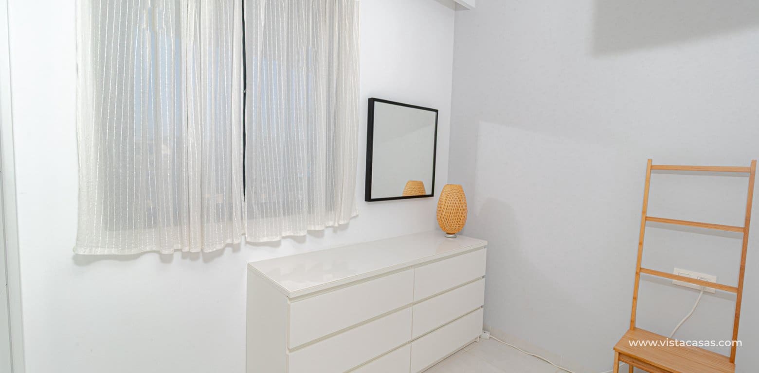 2 makuuhuone Huoneisto myytävänä paikassa La Zenia - 249 900 € (Ref: 9800800)