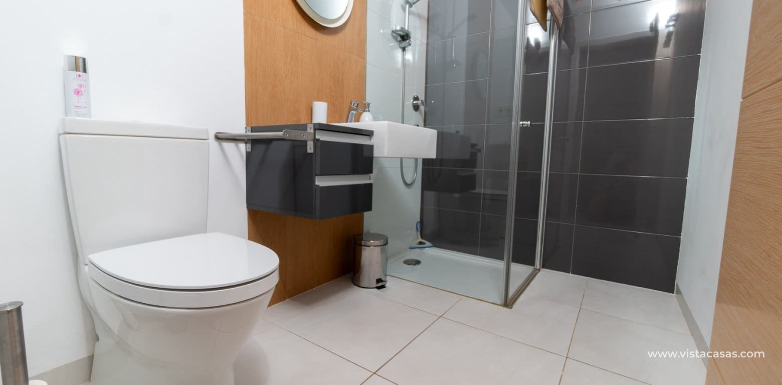 2 makuuhuone Huoneisto myytävänä paikassa La Zenia - 249 900 € (Ref: 9800800)