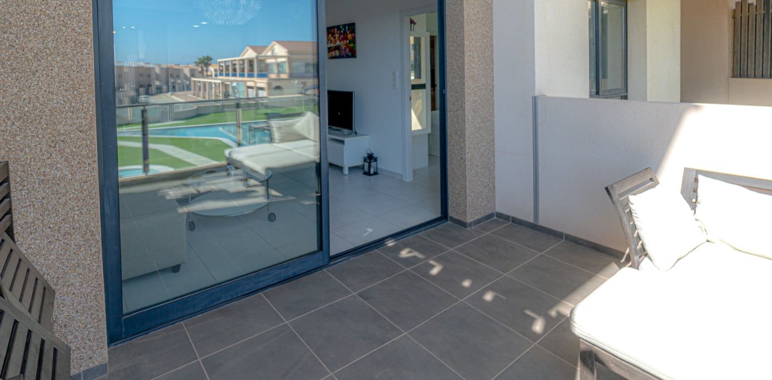 2 makuuhuone Huoneisto myytävänä paikassa La Zenia - 249 900 € (Ref: 9800800)