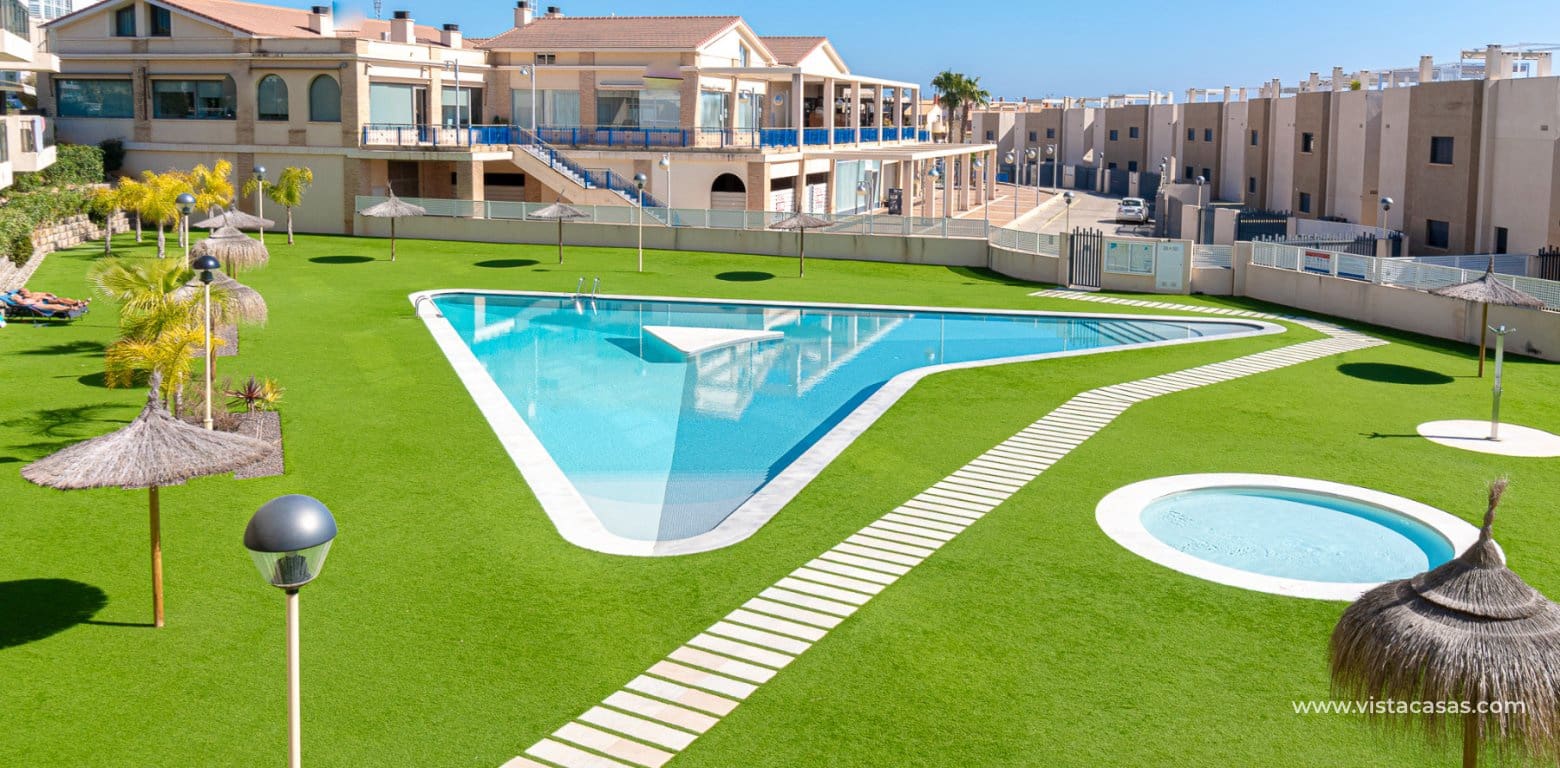 2 makuuhuone Huoneisto myytävänä paikassa La Zenia - 249 900 € (Ref: 9800800)