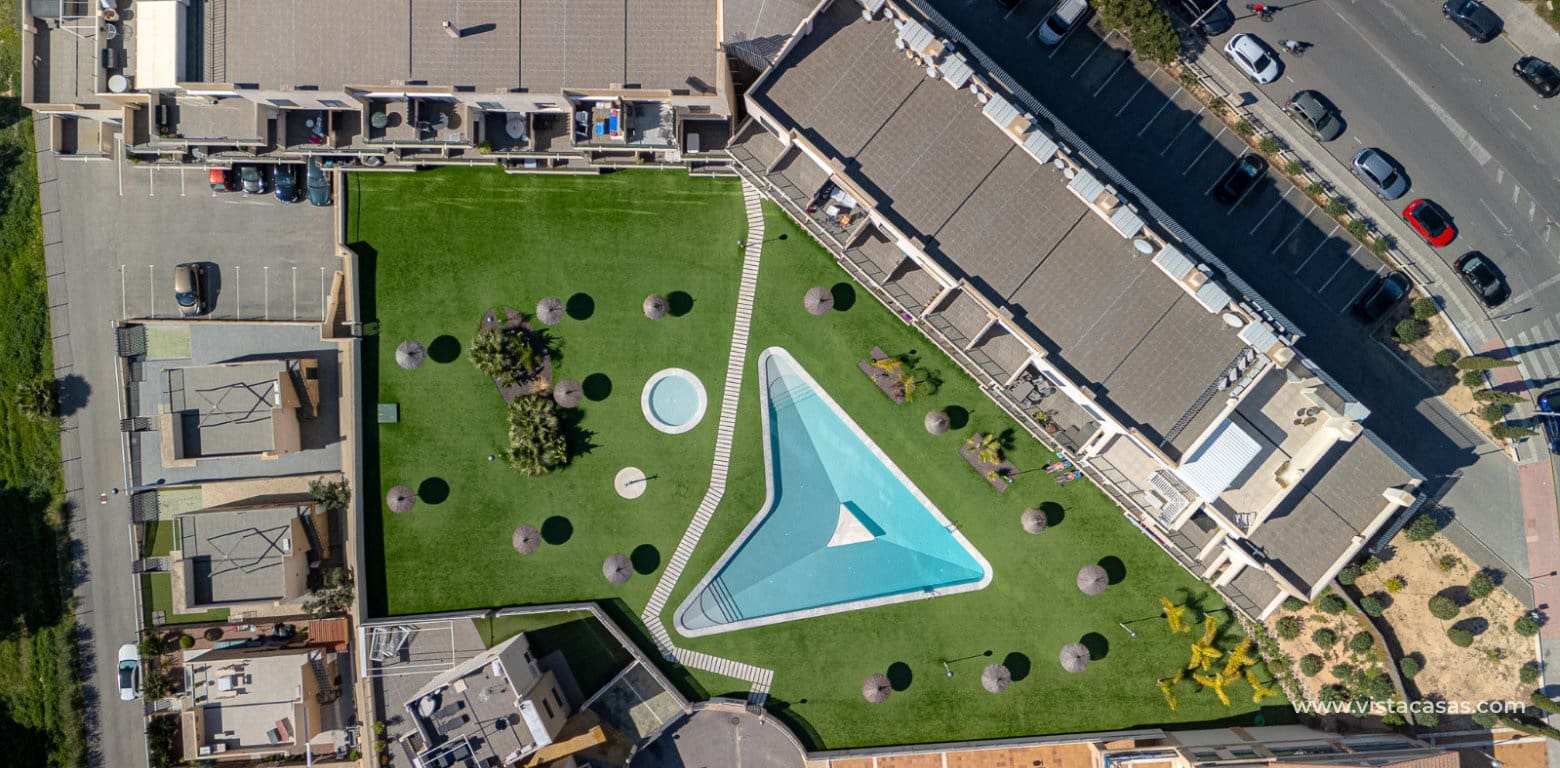 2 makuuhuone Huoneisto myytävänä paikassa La Zenia - 249 900 € (Ref: 9800800)