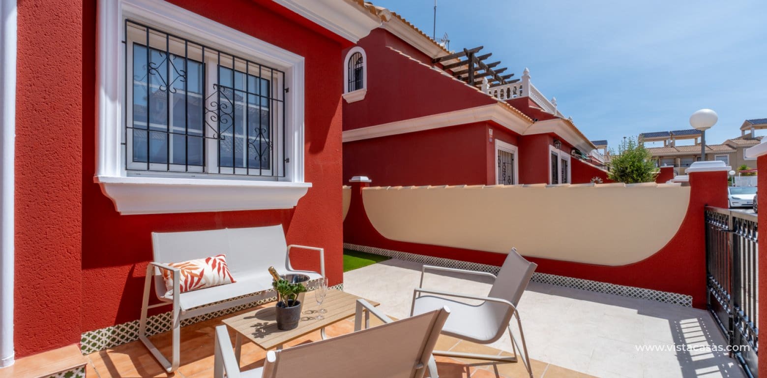 3 bedroom Townhouse for sale in Villamartin - € 269,800 (Ref: 9800801)