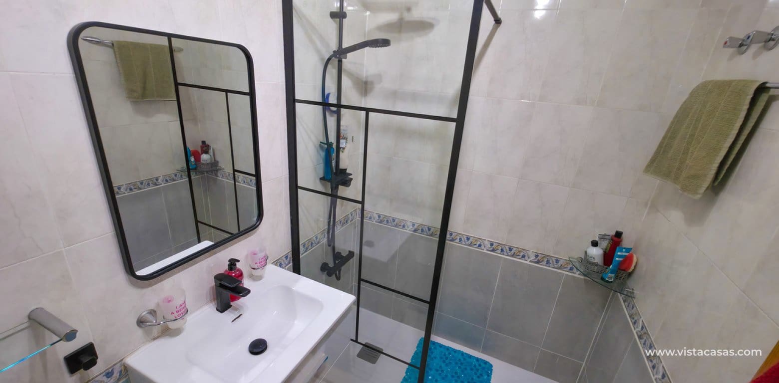 2 bedroom Apartment for sale in Vistabella - € 137,500 (Ref: 9805571)