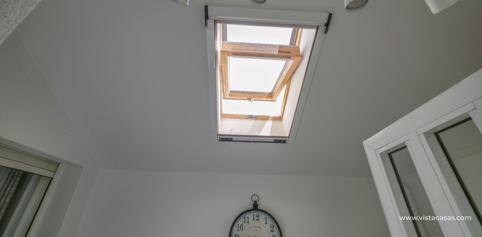 2 bedroom Apartment for sale in Vistabella - € 135,000 (Ref: 9805572)