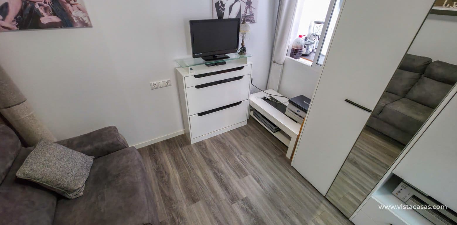 2 bedroom Apartment for sale in Vistabella - € 135,000 (Ref: 9805572)