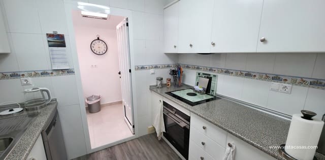 2 soveværelse Lejlighed til salg i Vistabella, Orihuela med swimmingpool garage - € 135.000 (Ref: 9805572)