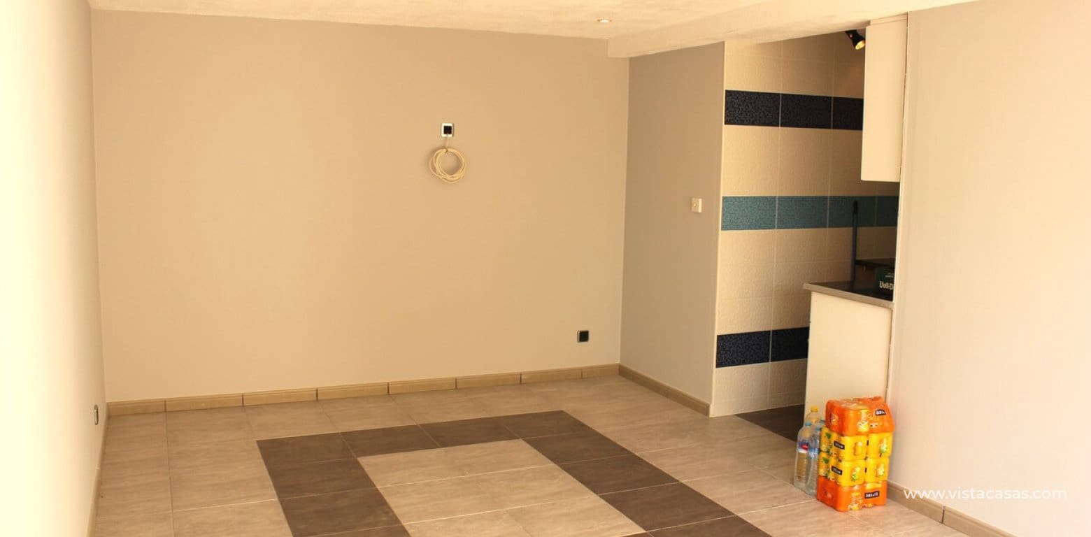 5 Zimmer Villa zu verkaufen in Playa Flamenca - 359.995 € (Ref: 9806785)