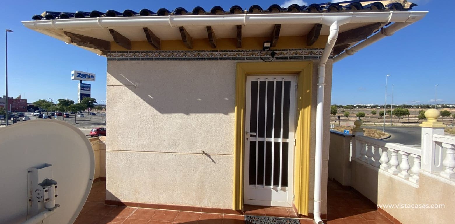 5 Zimmer Villa zu verkaufen in Playa Flamenca - 359.995 € (Ref: 9806785)