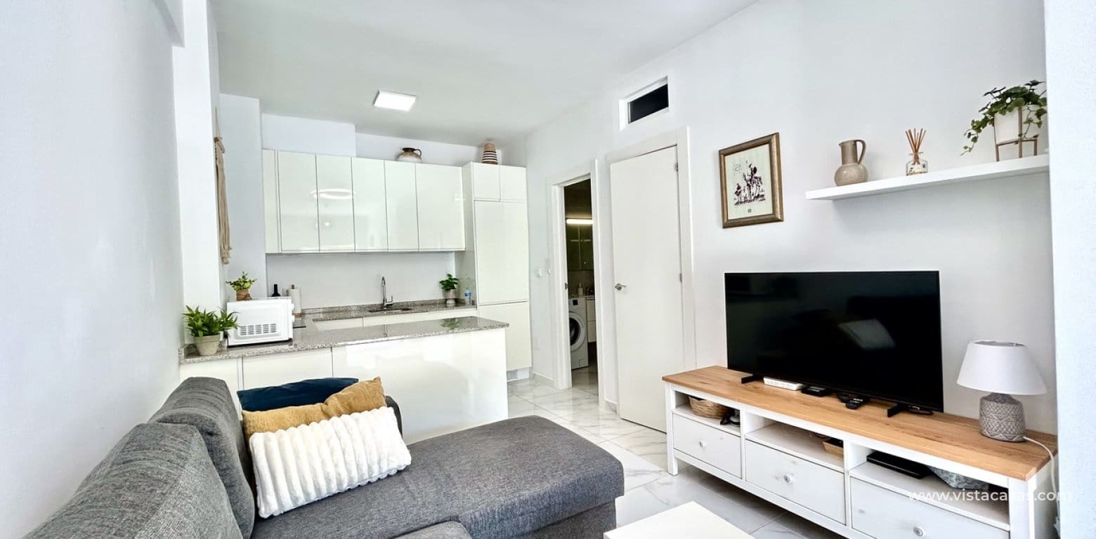 2 sovrum Lägenhet till salu i La Zenia - 189 900 € (Ref: 9806788)