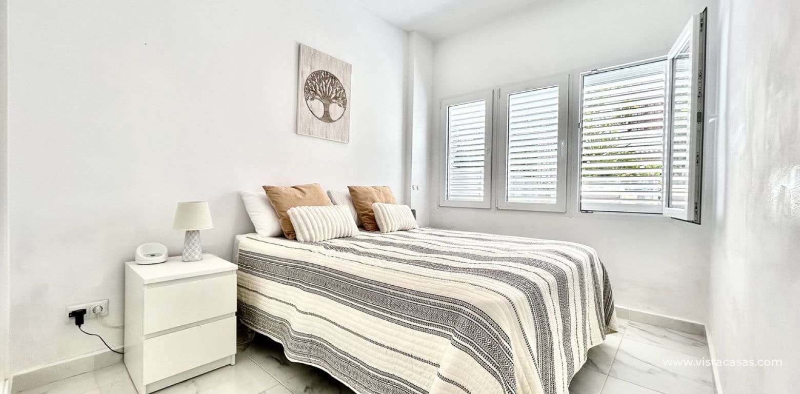 2 sovrum Lägenhet till salu i La Zenia - 189 900 € (Ref: 9806788)