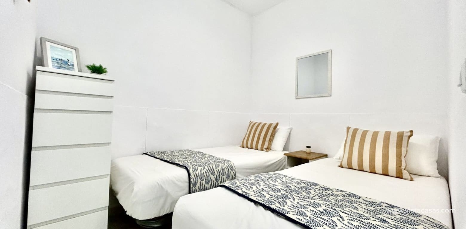 2 sovrum Lägenhet till salu i La Zenia - 189 900 € (Ref: 9806788)