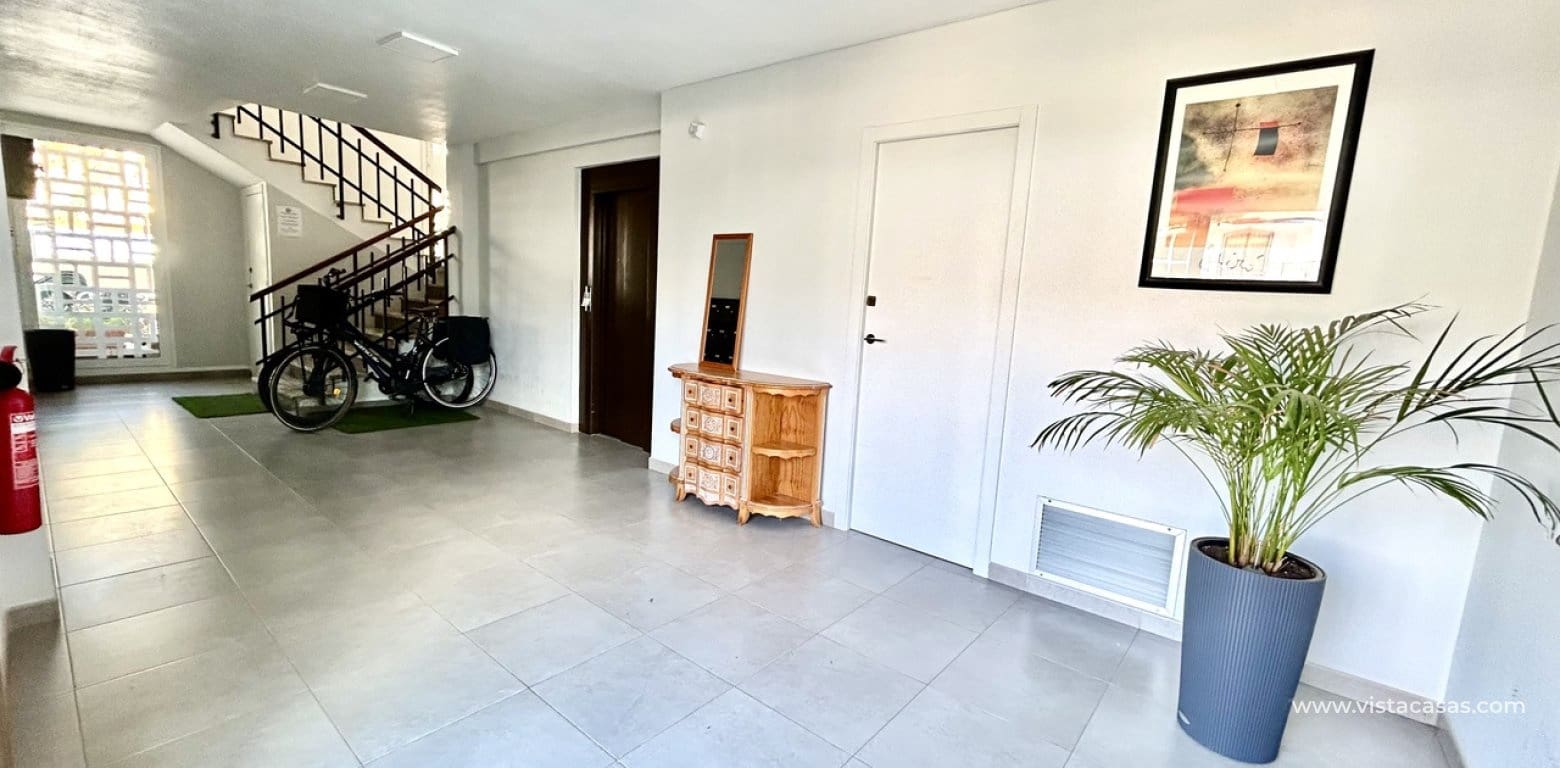 2 sovrum Lägenhet till salu i La Zenia - 189 900 € (Ref: 9806788)