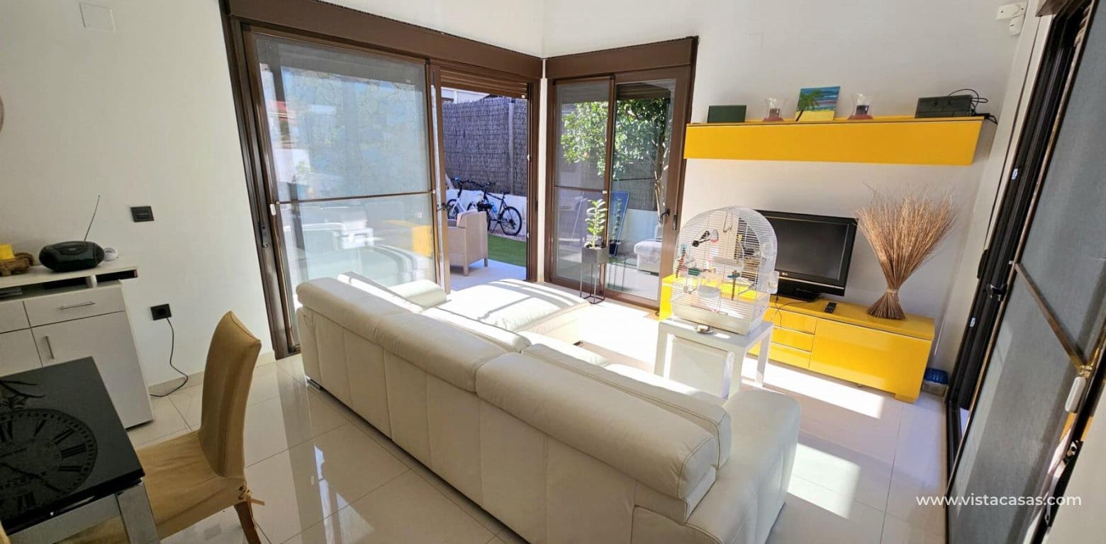 2 slaapkamer Villa te koop in Cabo Roig - € 299.000 (Ref: 9806789)