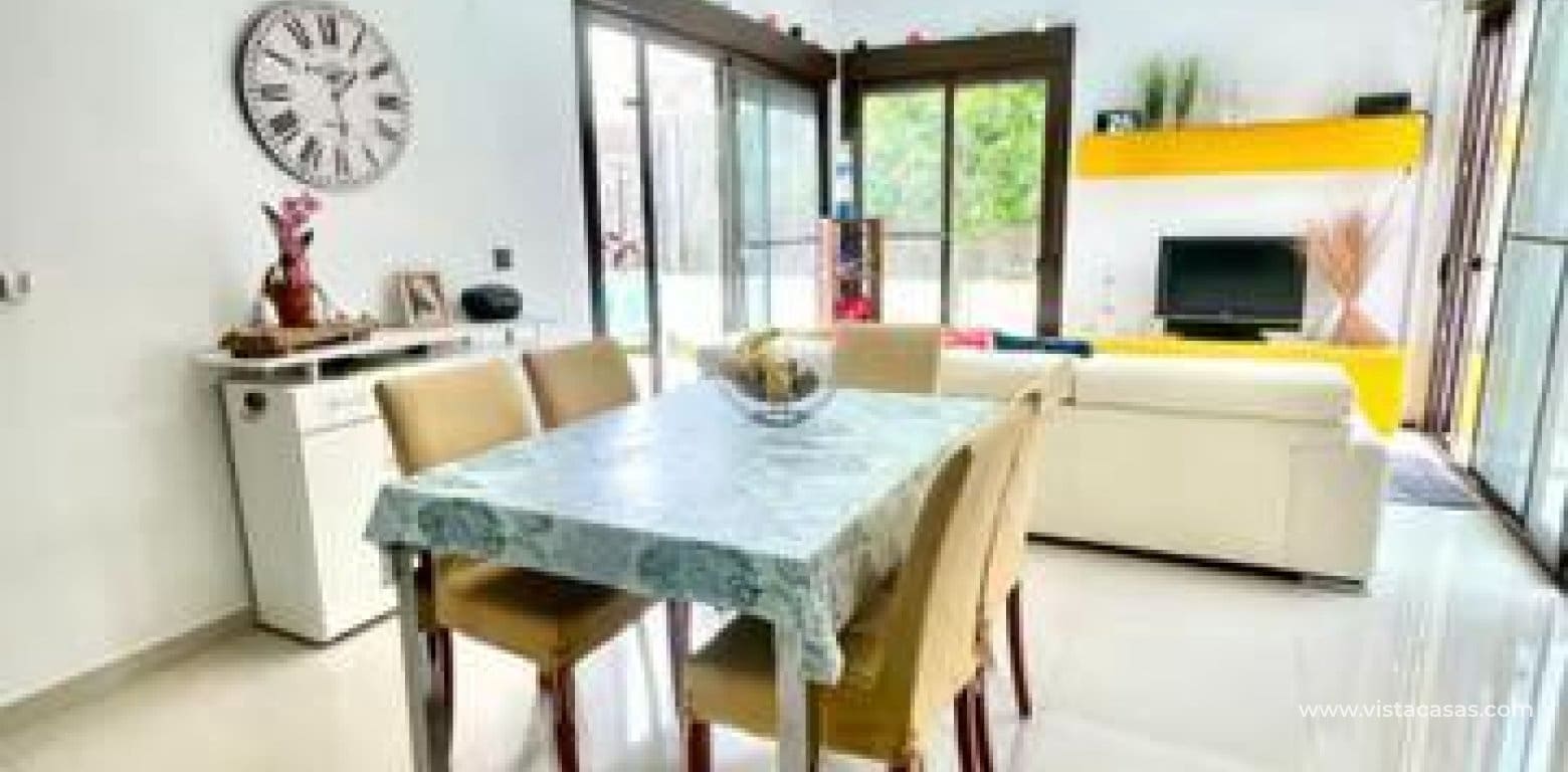 2 slaapkamer Villa te koop in Cabo Roig - € 299.000 (Ref: 9806789)