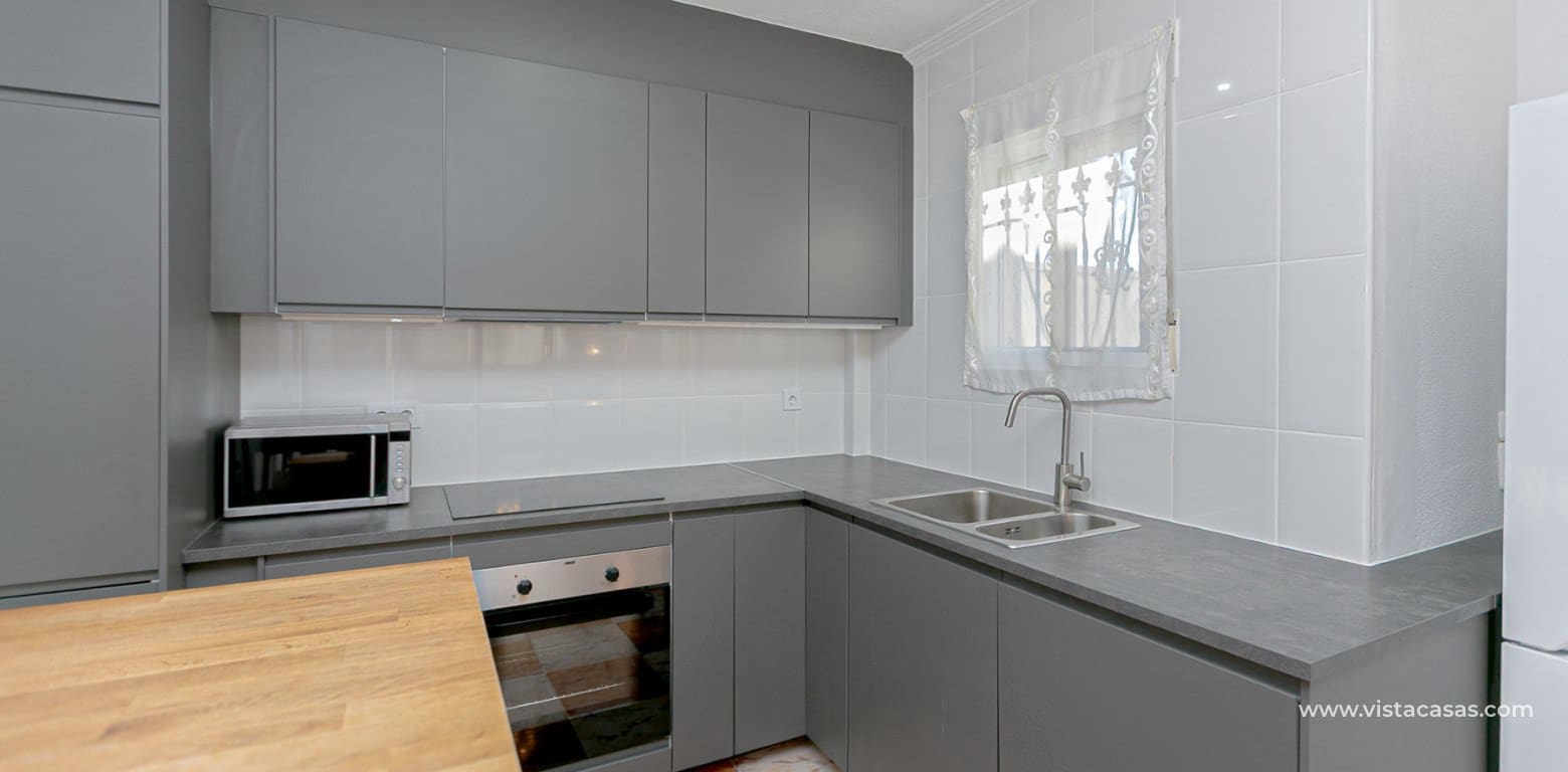 3 bedroom Townhouse for sale in Playa Flamenca - € 224,500 (Ref: 9812461)