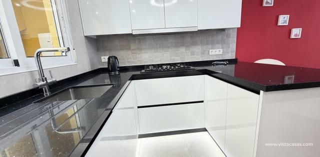 2 camera da letto Bungalow in vendita in San Miguel de Salinas - 179.000 € (Rif: 9813579)
