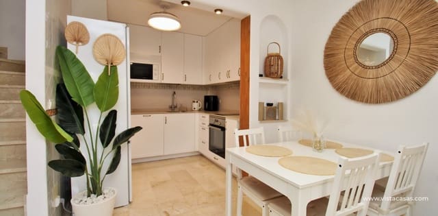 3 soveværelse Byhus til salg i Villamartin, Orihuela med swimmingpool - € 269.500 (Ref: 9816181)