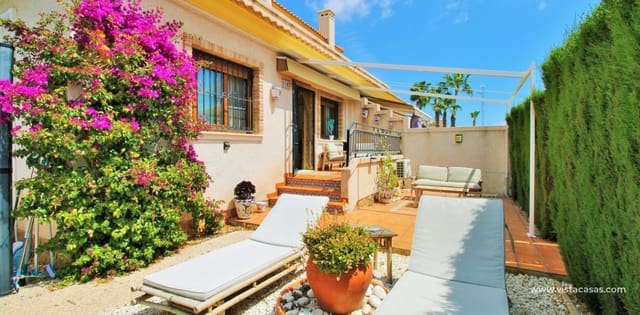 3 soveværelse Byhus til salg i Villamartin, Orihuela med swimmingpool - € 269.500 (Ref: 9816181)