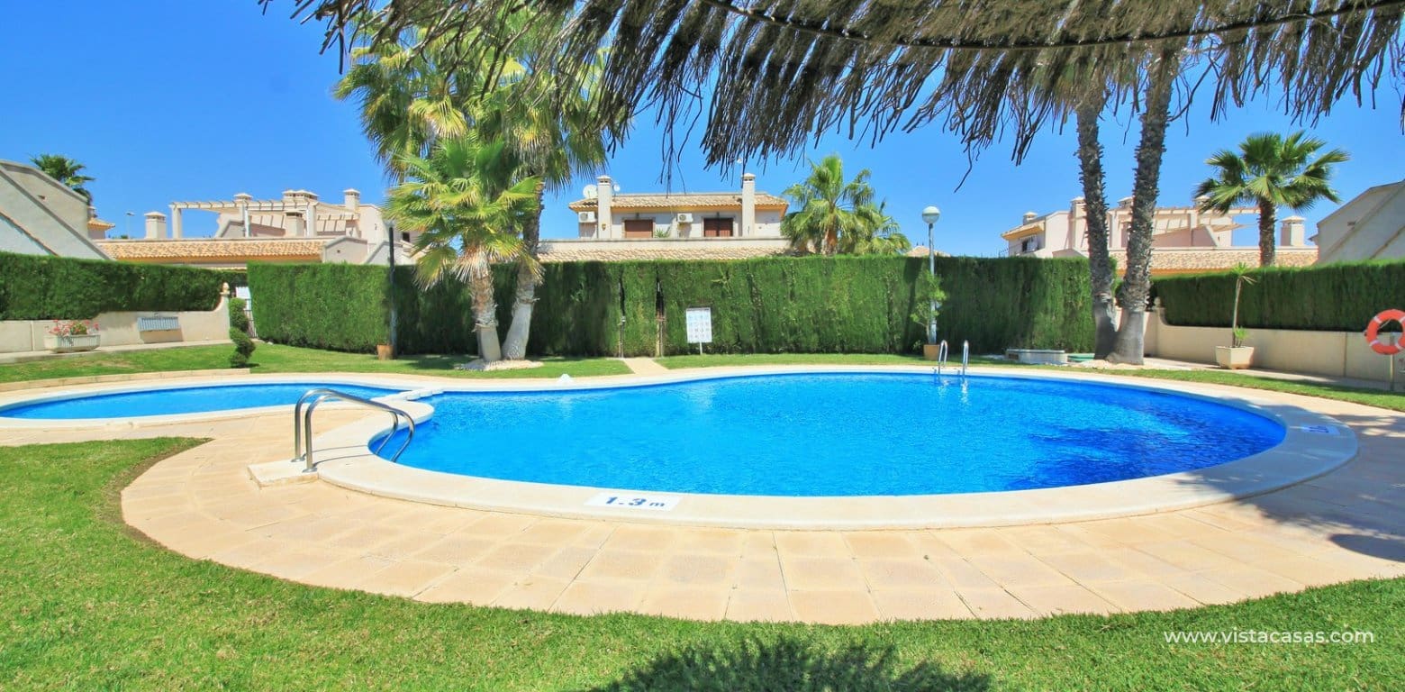 3 soveværelse Byhus til salg i Villamartin med swimmingpool - € 269.500 (Ref: 9816181)