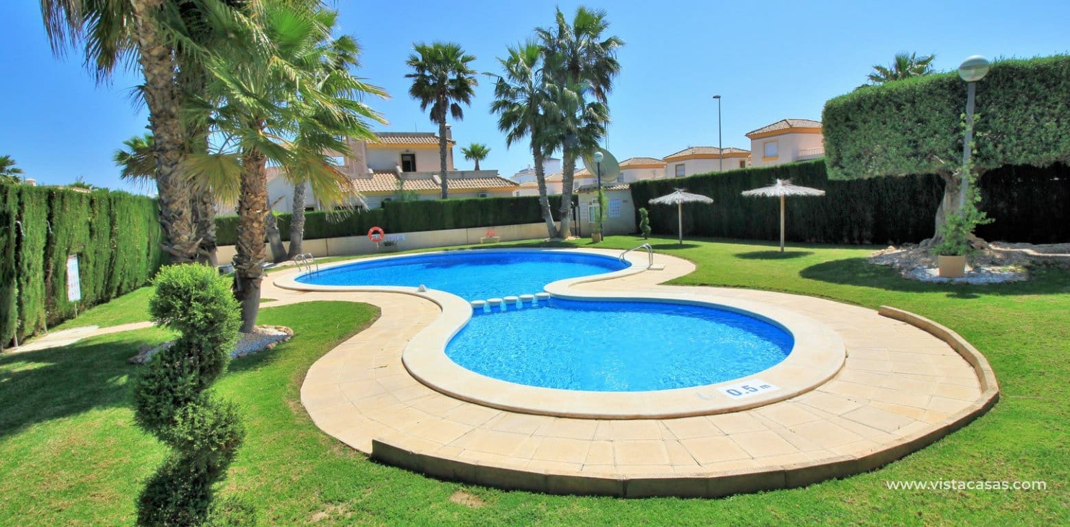 3 soveværelse Byhus til salg i Villamartin med swimmingpool - € 269.500 (Ref: 9816181)