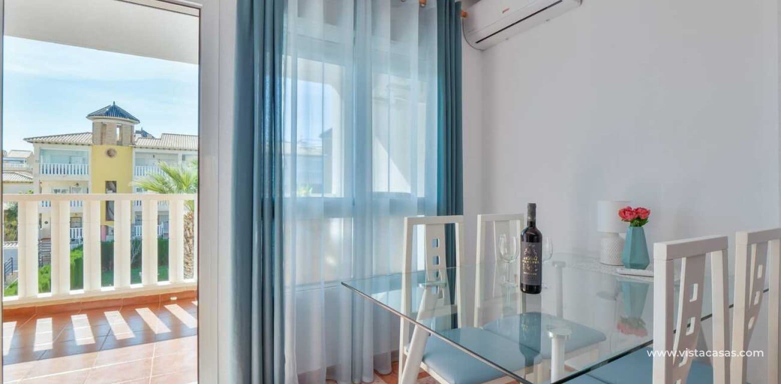 Apartamento de 2 habitaciones en Villamartin en venta - 139.950 € (Ref: 9816182)