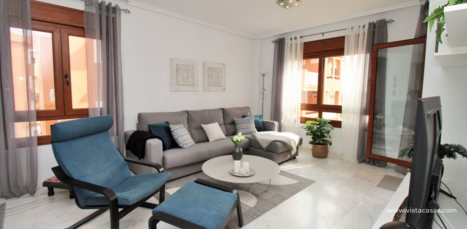 2 Zimmer Apartment zu verkaufen in Villamartin mit Pool - 169.900 € (Ref: 9816252)