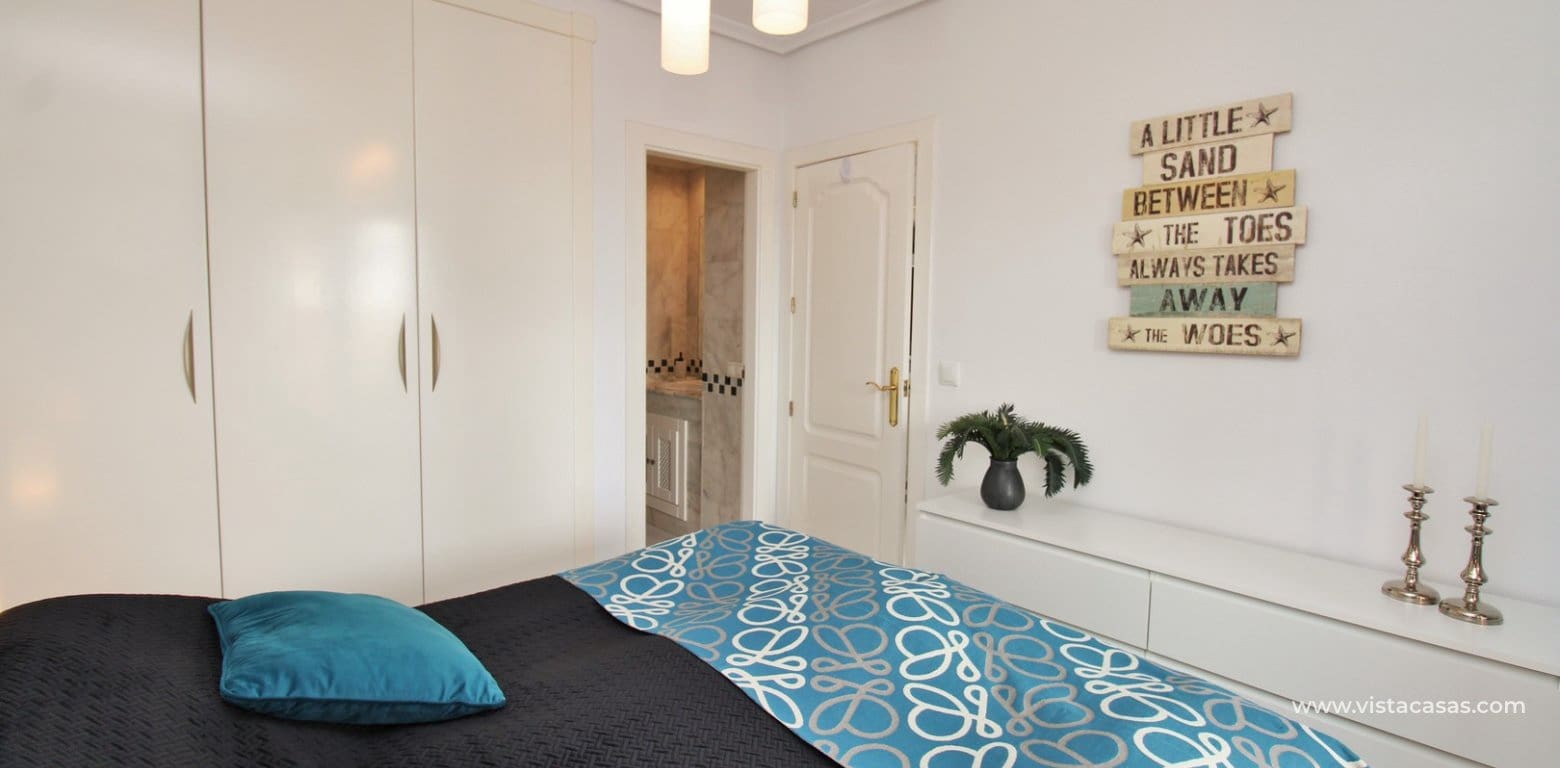 2 Zimmer Apartment zu verkaufen in Villamartin mit Pool - 169.900 € (Ref: 9816252)