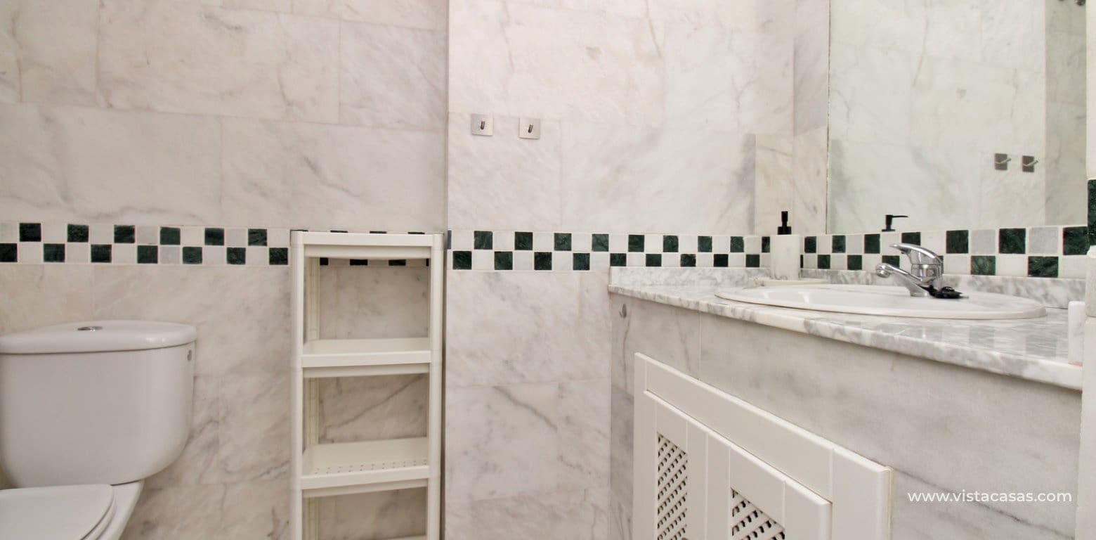2 Zimmer Apartment zu verkaufen in Villamartin mit Pool - 169.900 € (Ref: 9816252)