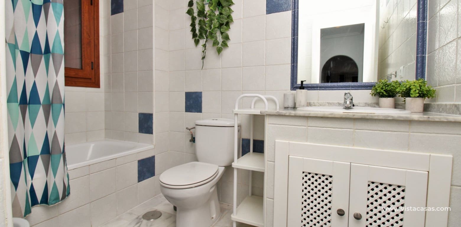 2 Zimmer Apartment zu verkaufen in Villamartin mit Pool - 169.900 € (Ref: 9816252)