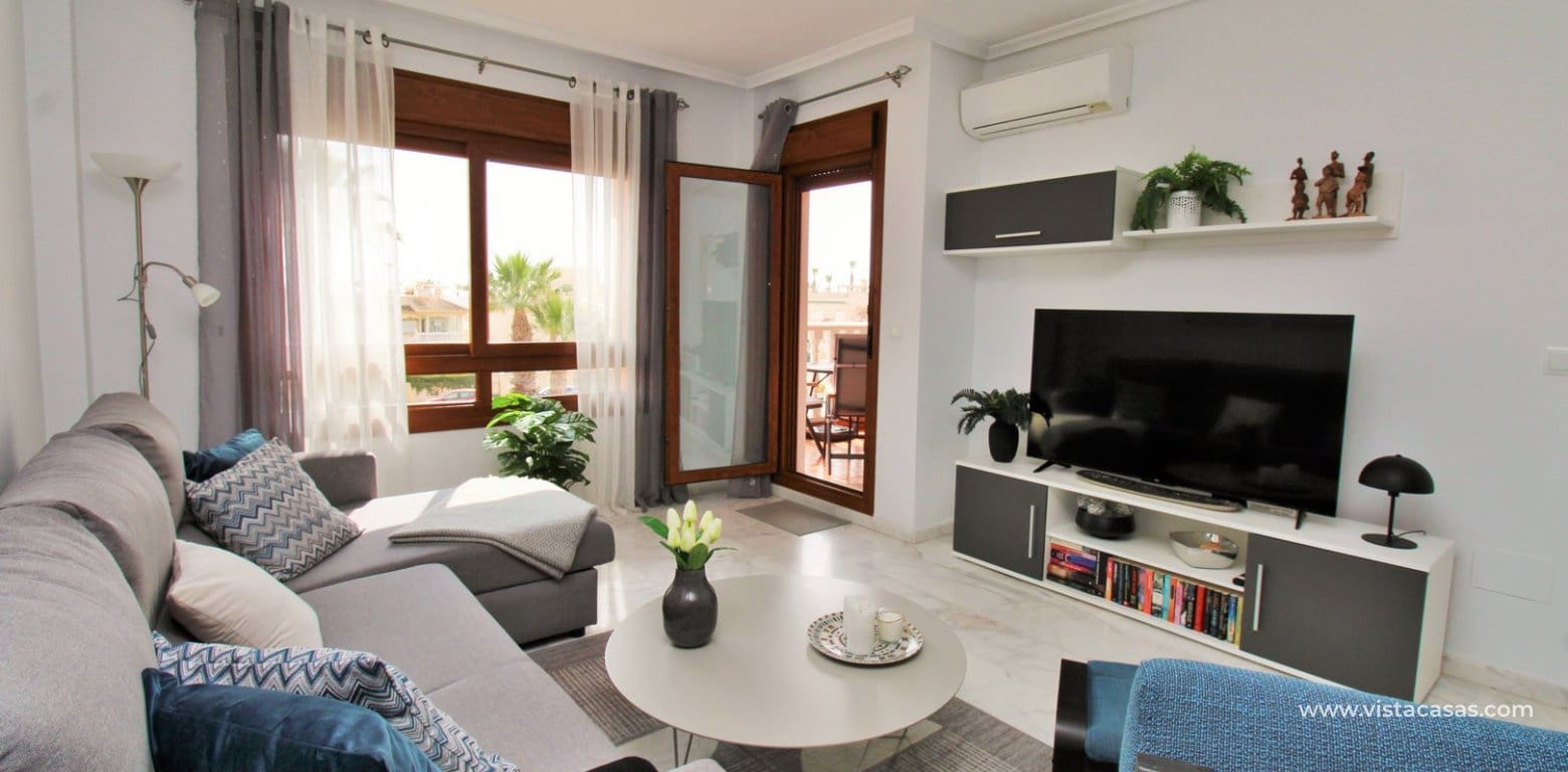 2 Zimmer Apartment zu verkaufen in Villamartin mit Pool - 169.900 € (Ref: 9816252)